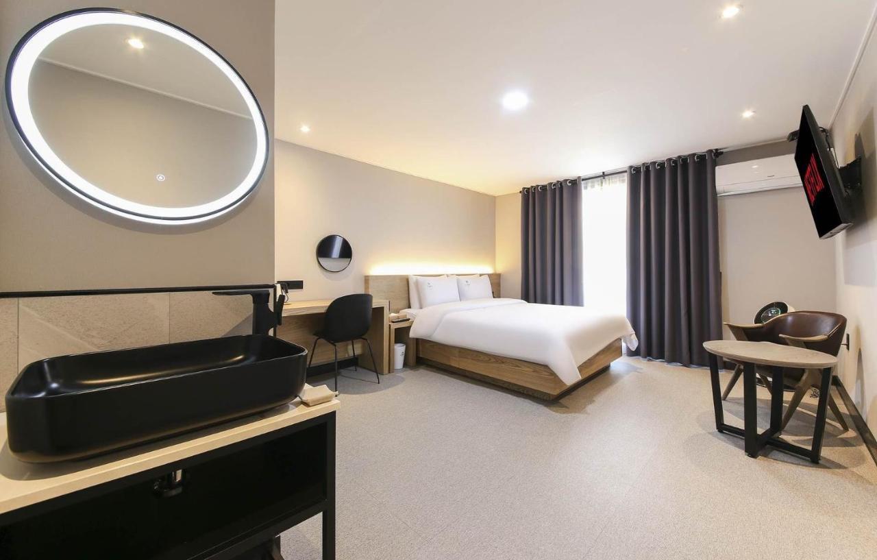 Labe Hotel Jeonju Exterior foto