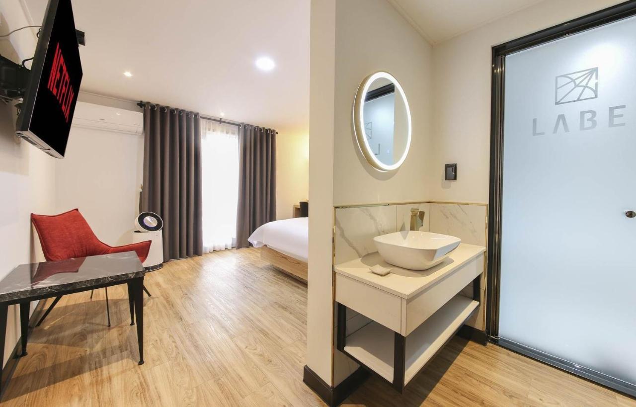 Labe Hotel Jeonju Exterior foto