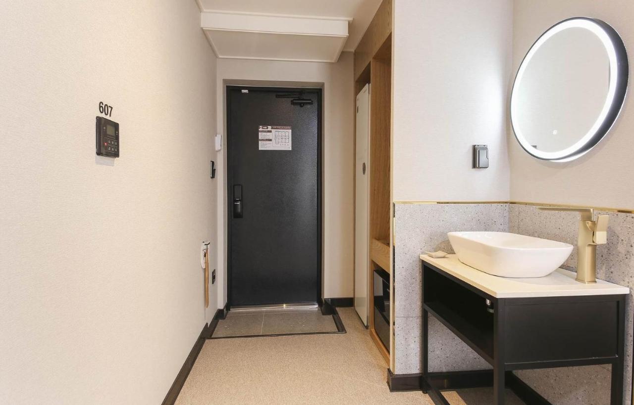 Labe Hotel Jeonju Exterior foto
